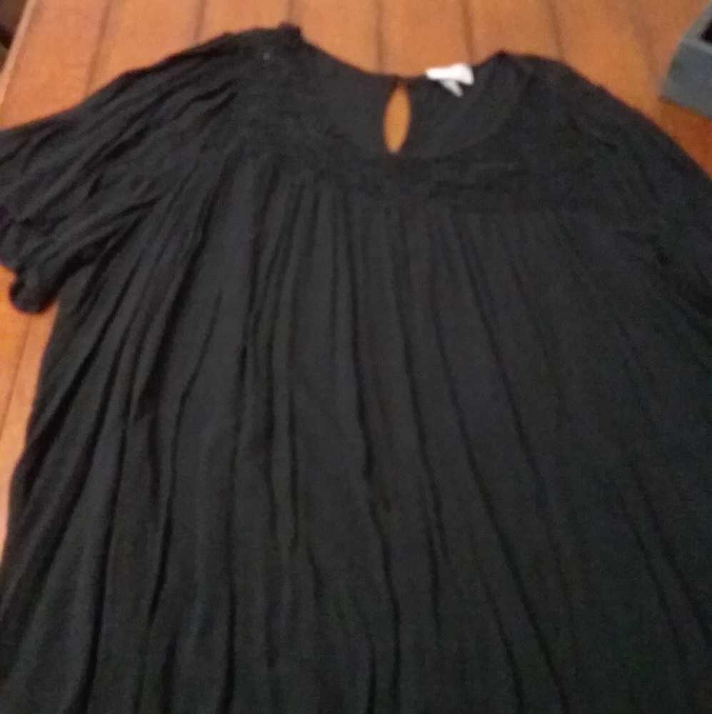 Ava viv 4xl black shirt